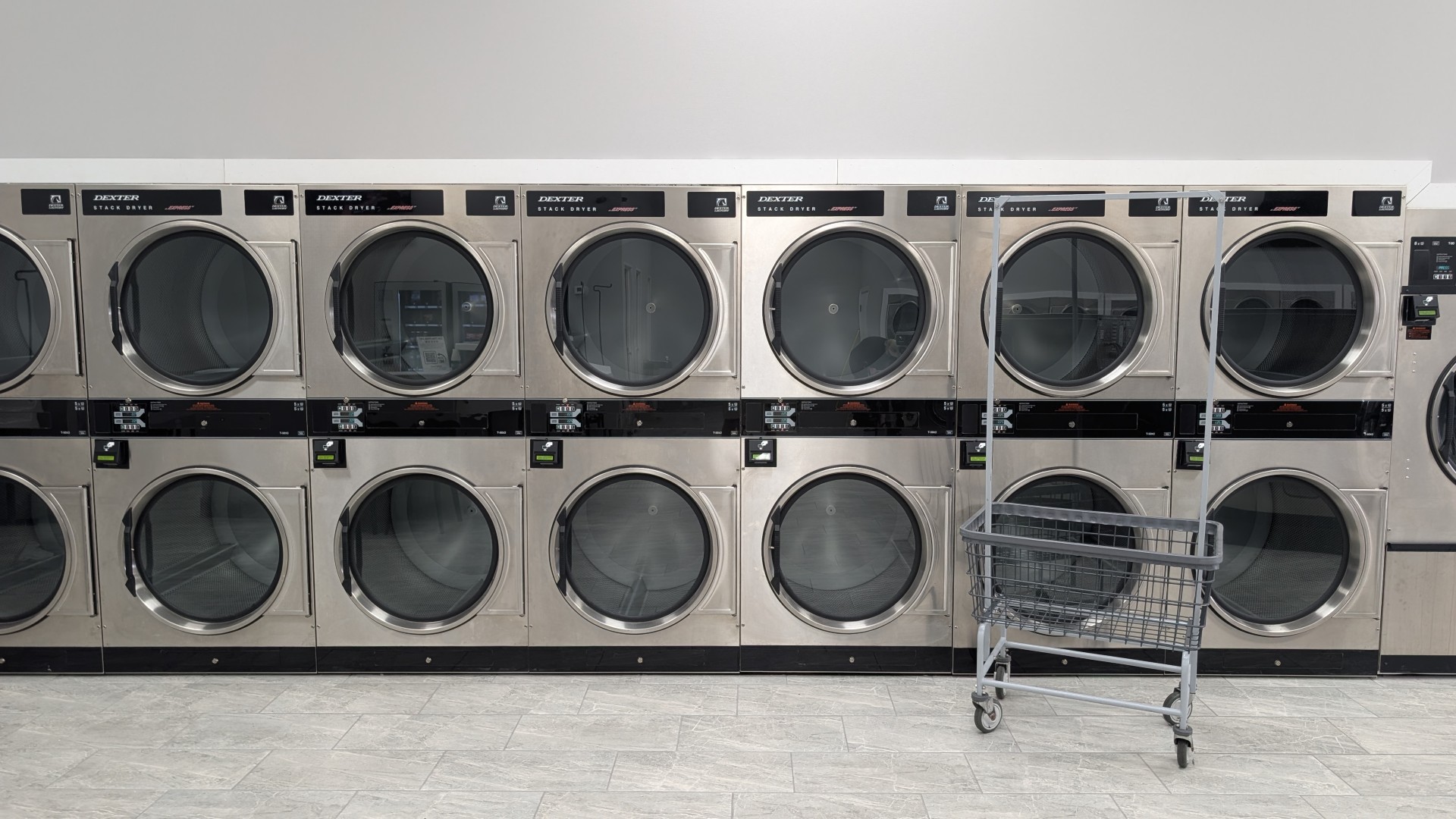 Airbnb vacation rental laundry service in Detroit MI