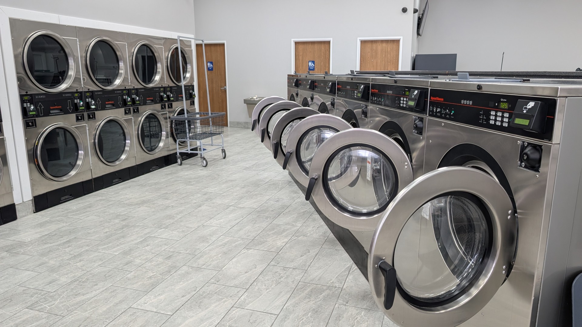 hotel laundry service in Detroit MI