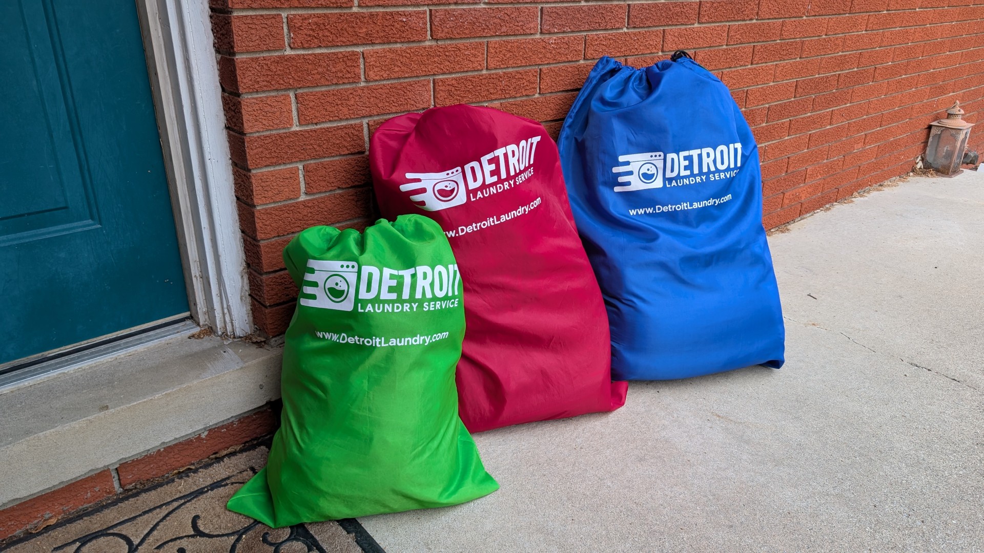laundry service near Midtown Detroit MI