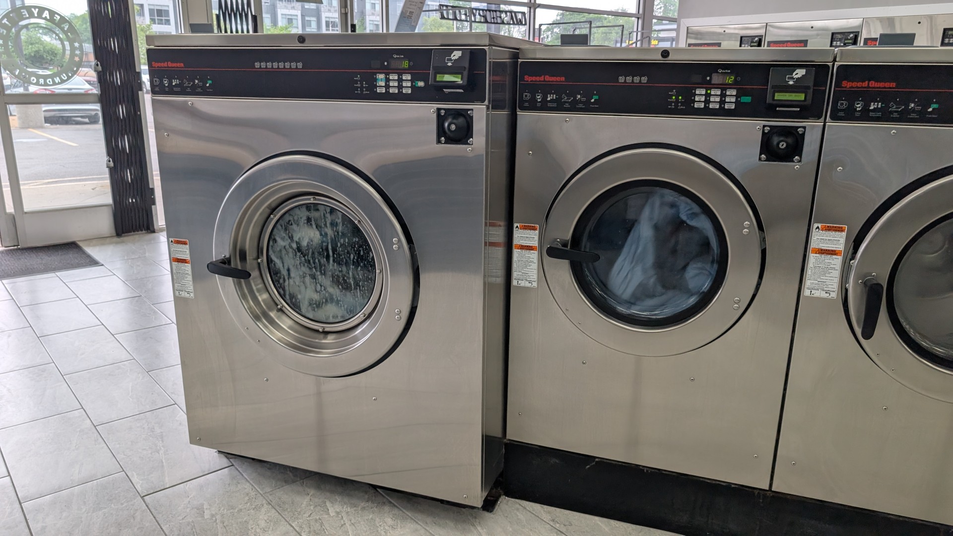 self service laundry machines in Detroit MI