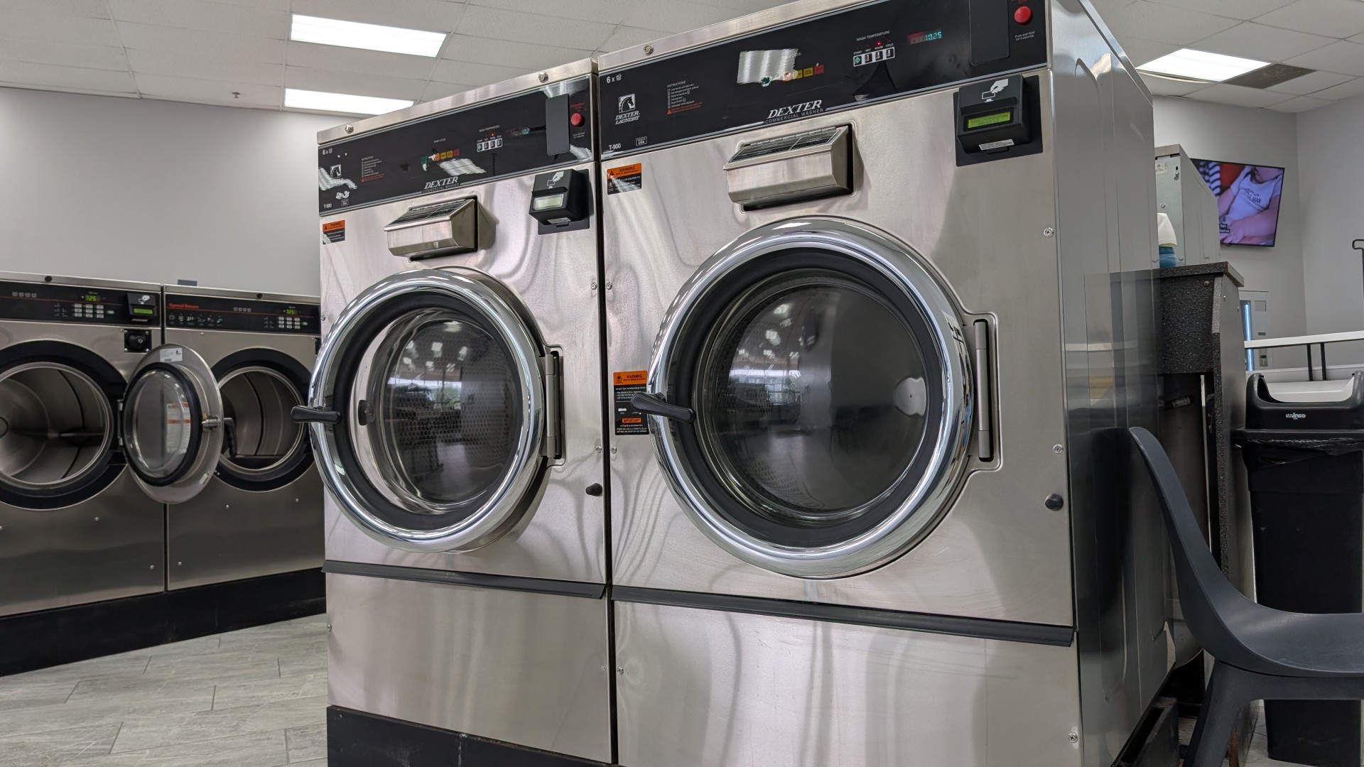 spa salon wellness laundry service in Detroit MI