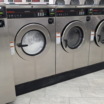 staff uniform laundry detroit mi